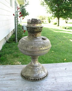 Watch for this Old Rayo Oil Lamp at the 2004 Covered Bridge Festival or at Countryside Antique  Mall Booth 19